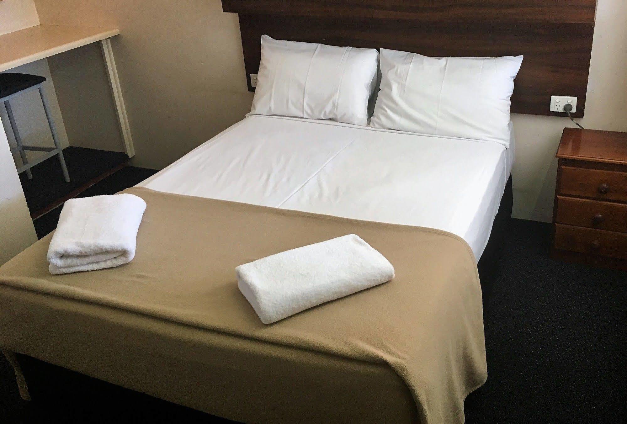 Balonne River Motor Inn เซนต์จอร์จ ภายนอก รูปภาพ