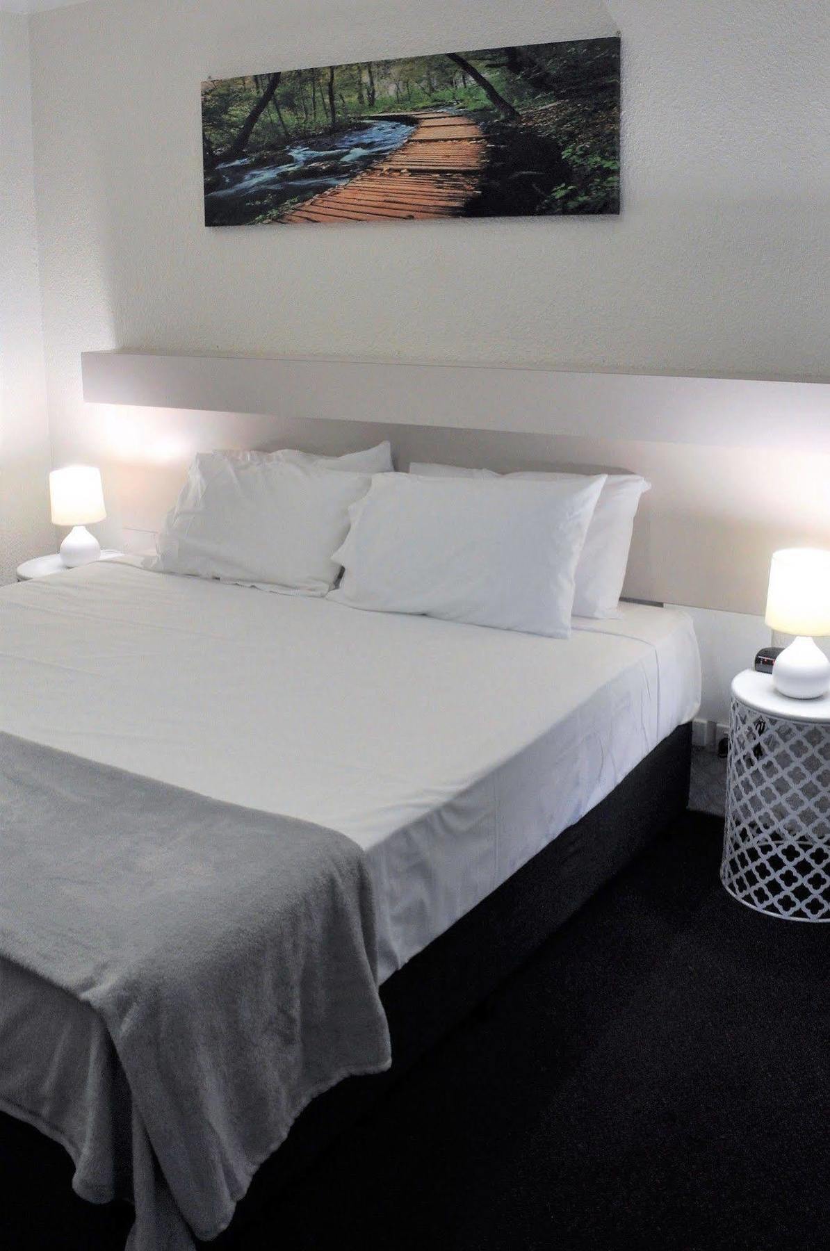 Balonne River Motor Inn เซนต์จอร์จ ภายนอก รูปภาพ