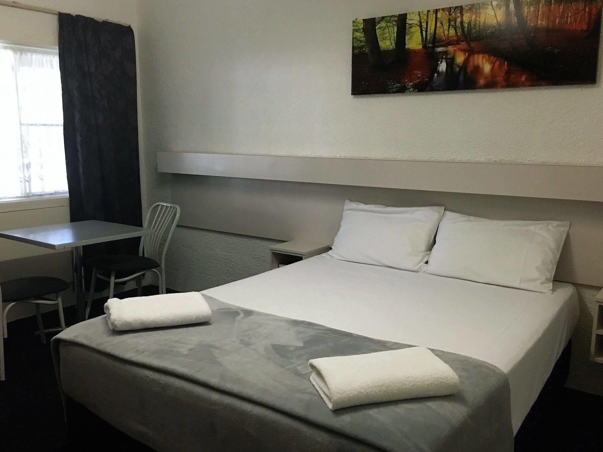 Balonne River Motor Inn เซนต์จอร์จ ภายนอก รูปภาพ
