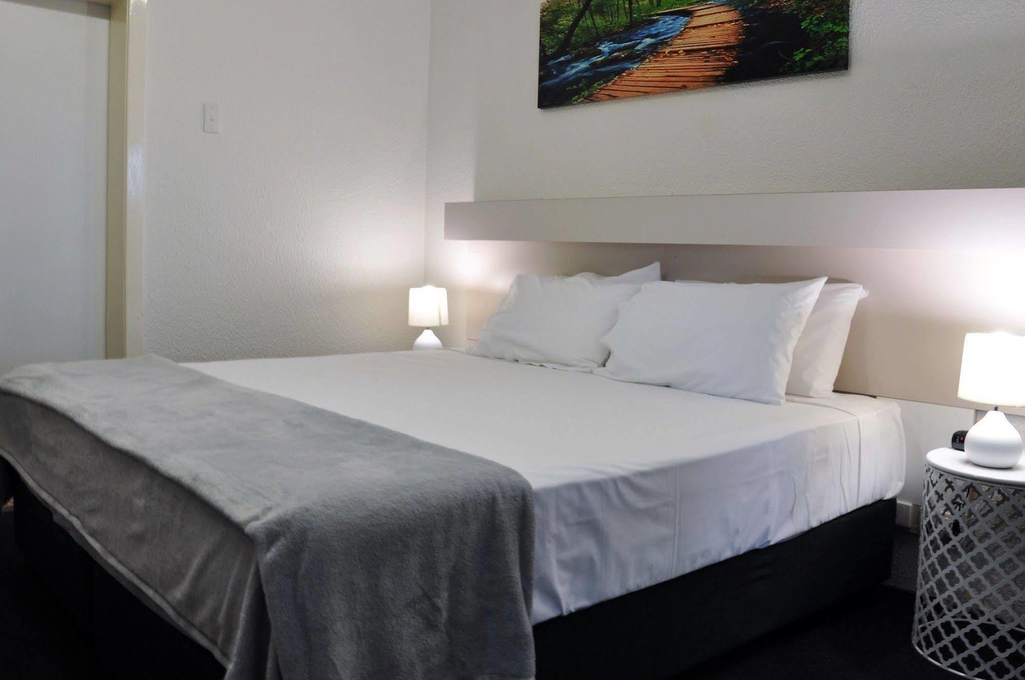 Balonne River Motor Inn เซนต์จอร์จ ภายนอก รูปภาพ